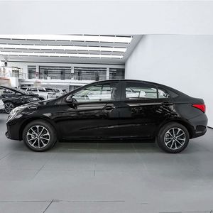 Sedán Mediano de Gasolina 2025, 0 km, en Existencia, Sedán Automático de Bajo Consumo para Uso Diario y Comercial - Product Image 6