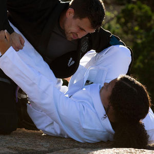 Compra al por Mayor Uniformes de Jiu Jitsu Brasileño en Tejido Perla de 450 Gsm, 100% Algodón, Transpirable y Duradero a Precio Económico, con Logotipos Personalizados y Parches - Product Image 6