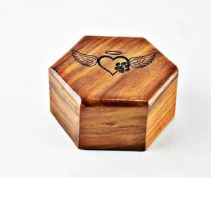 Urna de Cremación Moderna para Mascotas, con Encantadora Huella de Pata, Marco de Fotos Moderno para Recordar a los Seres Queridos, Urna de Cremación Hecha a Mano - Product Image 4