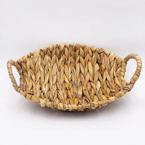 Bandeja de lujo tejida a mano con jacinto de agua para exhibición y almacenamiento con asas - Product Image 5