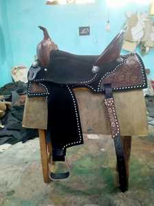 Moda occidental y calidad Silla de caballo de cuero recién lanzada Calidad Premium Durable y cómoda para deportes de carreras - Product Image 5