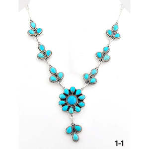 Collier en turquoise de Kingman du sud-ouest et argent sterling en forme de fleur pour les occasions de cadeaux - Product Image 1