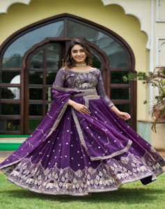 Cinturón de trabajo de secuencia bordada para mujer al mejor precio, ropa India pakistaní de alta demanda, Lehenga Choli de poliéster de seda para bodas - Product Image 1
