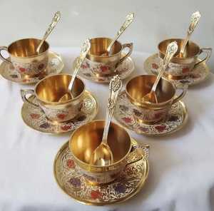 Taza y platillo de diseño en relieve de latón puro para servir té, café, vajilla, volumen 150 ML - Product Image 1