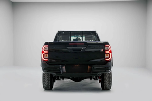 Como nuevo, precio asequible, 2026 Attitude Black TY-Hilux Doble Cabina GR Sport 4.0L 4x4 4WD Camioneta Lista para enviar - Product Image 6