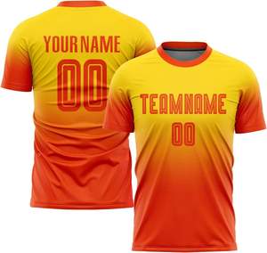 Ensemble de vêtements de football personnalisés légers, respirants et à séchage rapide 2025, uniforme de football avec manches courtes, logo personnalisé, maillot personnalisé - Product Image 2