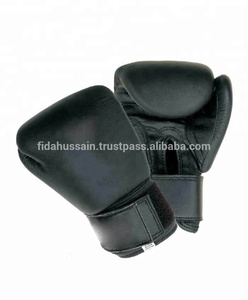 Guantes de boxeo más vendidos para profesionales Guantes deportivos de seguridad MMA Punching o competición Guantes de cuero de Pakistán - Product Image 4
