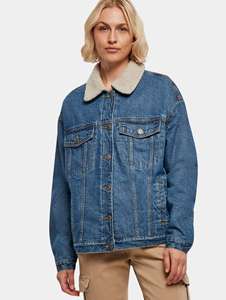 Veste en jean délavée bleu clair au design unique pour femmes avec doublure en Sherpa et fermeture à boutons conçue pour les femmes pour un confort en toutes saisons - Product Image 3
