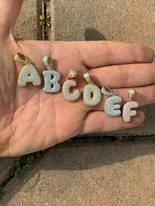 Moissanite Graffiti Bubble Letter Pendentifs initiaux Pendentifs fins en argent sterling 925 pour les occasions spéciales - Product Image 3