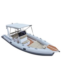 Bateau pneumatique semi-rigide en fibre de verre de 22 pieds 680C pour la pêche en famille avec auvent et console centrale pour utilisation en mer, lac et rivière