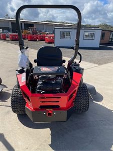 Tondeuse à gazon professionnelle de qualité industrielle, diesel 2 temps, 125 cm³, Toro TurfMaster, 30 pouces, commerciale, à conducteur marchant, avec contrôle par application - Product Image 3