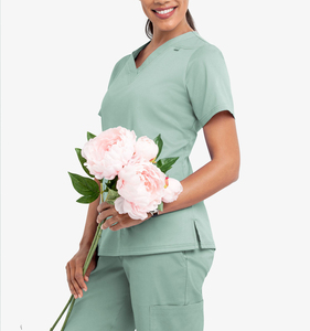 Vêtements d'hôpital confortables en gros, OEM, pour médecins et infirmières, prix raisonnables pour des uniformes respirants par HI - Product Image 6