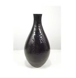 Florero de nuevo estilo Diseño hecho a mano Estilo moderno Martillado Color negro Maceta y maceta Decoración de piso - Product Image 4