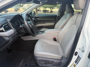 TOP SELLING 2021 Toyota Camry SE TRANSMISSION AUTOMATIQUE 4 CYLINDRES - Product Image 4