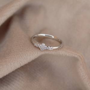 Mini anillo de Plata de Ley 925 sólida elegante y ligero Zirconia cúbica estampada 925 anillos finos - Product Image 5