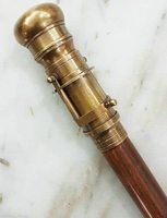 Canne de marche en bois incassable en bois de chêne et d'érable vintage pour la randonnée et l'escalade en montagne au design unique pour les commandes