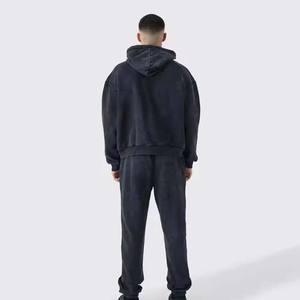 Conjunto de chándal deportivo ajustado personalizado para hombre, chándal deportivo para fitness, diseño personalizado, chándal de lavado ácido para hombre con serigrafía - Product Image 3