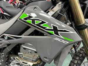 Nouveau 2025 Kawasaki Standard Moto KLX 300 DIY ODM Garantie de 5 ans Financement disponible à la vente - Product Image 6