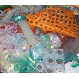 Venta de chatarra de caucho de silicona de alta pureza, pedidos al por mayor disponibles para reciclaje y fabricación industrial en todo el mundo - Product Image 3