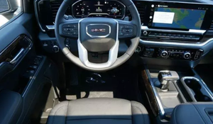 Auto Usado en Excelentes Condiciones, Bajo Kilometraje, <span class=keywords><strong>GMC</strong></span> Sierra 1500 Elevation 2022, Camioneta, Envío a Todo el Mundo - Product Image 3