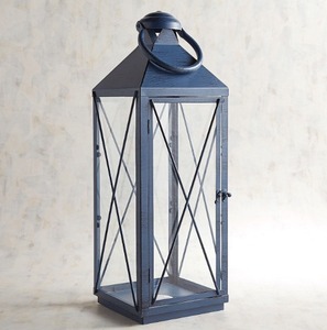 Lanterne d'ambiance extérieure avec insert en verre, compatible avec les bougies piliers de 3 "x 9", finition brillante et mate disponible - Product Image 5