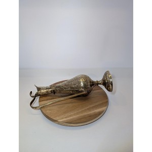 Jarra de latón grabado, jarra vintage, diseño botánico Ewer de Kraft World In India, jarra lujosa para tu comedor con estilo - Product Image 6