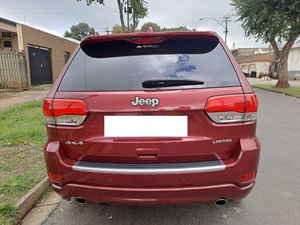 USADO LHD/RHD 2015 JEEP GRAND CHEROKEE 3.0CRD LIMITED - Product Image 2