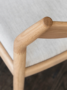 Silla de comedor de tela con cojín tejido para restaurante Silla de comedor moderna de madera maciza - Product Image 2