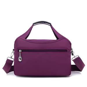 Bolso Mensajero Ligero Estilo Vintage Wayfarer con Logotipo Personalizado, Patrón Geométrico y Decoración de Estilo Nacional - Product Image 3