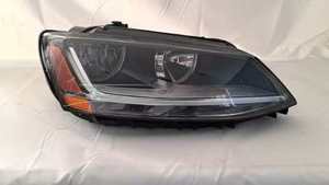 2015-2018 Volkswagen Jetta Faros delanteros LED de repuesto-Faros mejorados - Product Image 4