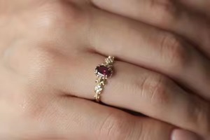 แหวนโกเมน6x4มม. เพชรโมอิสตัดแบบดั้งเดิมในทองคำ10K 14K 18K งานหมั้นงานแต่งงานของขวัญสำหรับคุณแม่ - Product Image 3