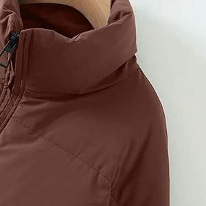 Nouveau style de veste d'hiver pour femmes-Manteau matelassé à manches longues surdimensionné avec fermeture éclair complète et poches, de haute qualité - Product Image 3