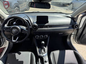 โตโยต้า ยาริส แฮทช์แบ็ค XLE ปี 2020 มือสอง - Product Image 2