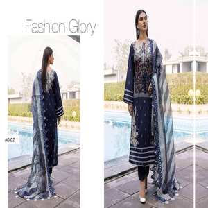 Robes de soirée indiennes et pakistanaises de la marque Charizma, de haute qualité, avec des broderies lourdes, des designs modernes, en tissu lawn, séchage rapide. - Product Image 2