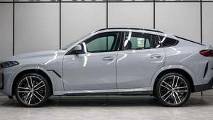 2026 nuovissimo xDrive40i M Sport 4x2 Suv 600HP mano sinistra 8 cilindri sistema di trasmissione automatica Euro 6 Standard di emissione - Product Image 4