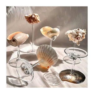 Exquisita copa de caracol con acabado suave y aspecto elegante, perfecta para mejorar cualquier ajuste interior elegante - Product Image 5