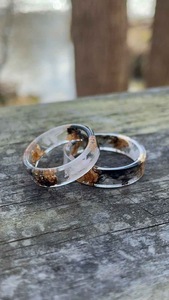 แหวนเรซิ่นอะคริลิกรูปทรงกลม แหวนทำมือ แหวนแห่งความรัก เครื่องประดับสำหรับงานปาร์ตี้ผู้หญิง ขายส่งราคาดีที่สุด - Product Image 4