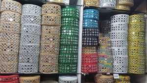 Ribete Decorativo de Encaje Bordado con Espejo y Hilo Metálico para Prendas, Ropa Étnica y Adornos Artesanales - Product Image 5