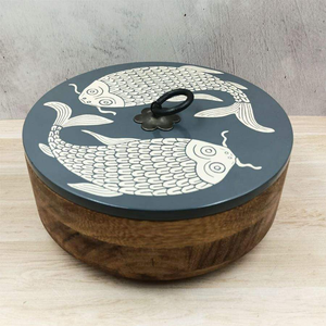 Excelente Caja para Chapati de Madera Esmaltada con Elegantes Detalles en Madera, Calidad Premium, Hecha a Mano - Product Image 4