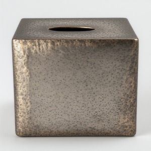 Boîte à mouchoirs en métal artisanale de luxe - Design multifonctionnel pour les maisons, hôtels et bureaux haut de gamme, durable et personnalisable - Product Image 6