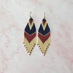 Pendientes de cuentas de semillas de cristal tejidos a mano informales diarios, joyería de estilo bohemio con borla larga para mujer - Product Image 1