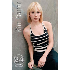 Carte postale tricotée 24 Season 3 - Product Image 1