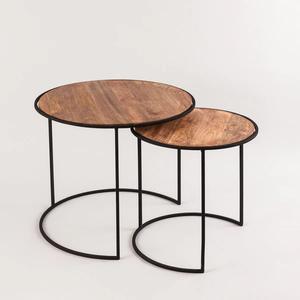 Ensemble de tables d'appoint modernes et minimalistes en métal avec cadre géométrique, utilisation polyvalente, accent parfait pour la décoration intérieure contemporaine - Product Image 4