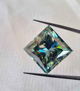 38,25 CTS Blue Princess Cut Moissanite Diamond Joyería personalizada Otro colgante de diamantes - Product Image 4