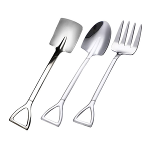 Cuillère à dessert en acier inoxydable réutilisable nouvellement artisanale Noël créatif carré petite cuillère ensemble créatif pelle pointue - Product Image 3