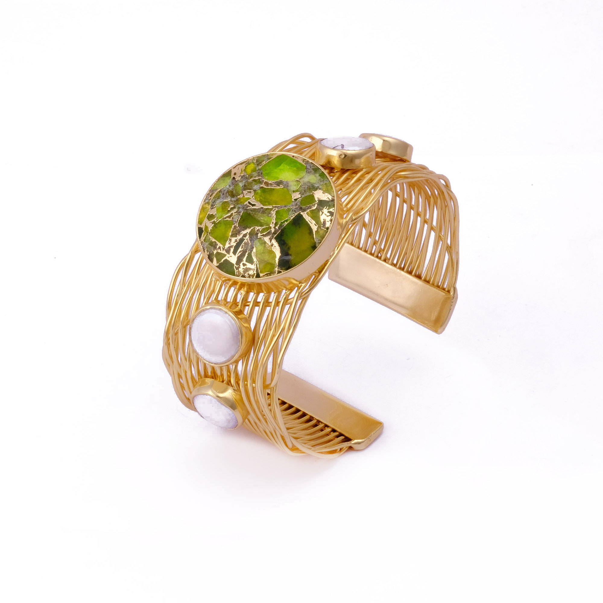 ไข่มุกทองแดงเทอร์ควอยซ์โม