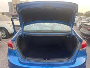 Usado, para el mercado global, Elantra GL 2.0L Smart Automático 2018 en buen estado, listo para comprar - Product Image 4