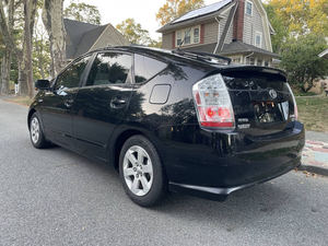 LIMPIO 2008 Toyo-ta P-rius FWD - Product Image 4