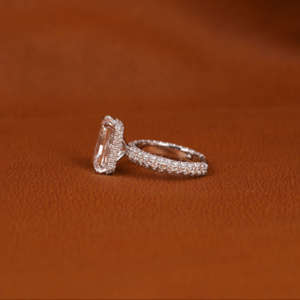 แหวนหมั้นเพชรที่โตขึ้นในแล็บสุดคลาสสิก14KT ทองชุบทองด้วยโลหะแวววาวแวววาวแวววาวได้รับการรับรองสไตล์เก๋ไก๋ - Product Image 2