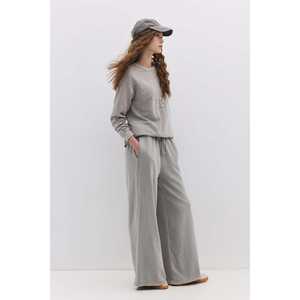 Pantalones Deportivos de Pierna Ancha con Bolsillos - Product Image 4